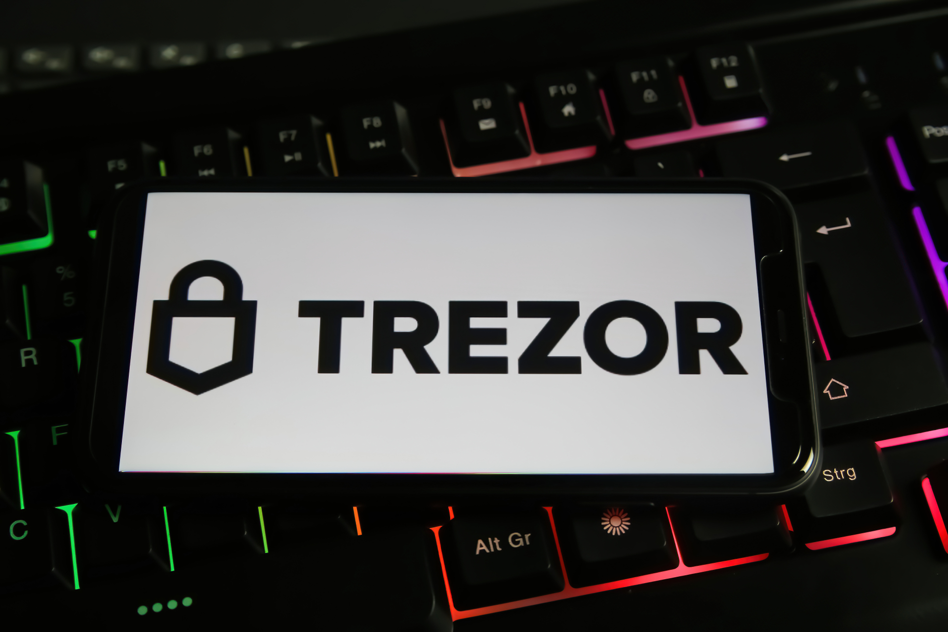 Trezor will produce its own chips for hardware wallets
