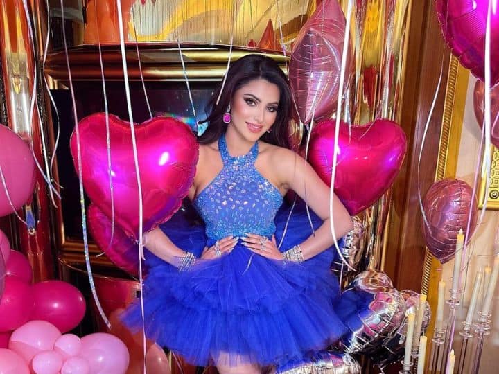 Urvashi Rautela celebrated his birthday at the Eiffel Tower, seeing impressive photos and videos, fans said: WOW!

