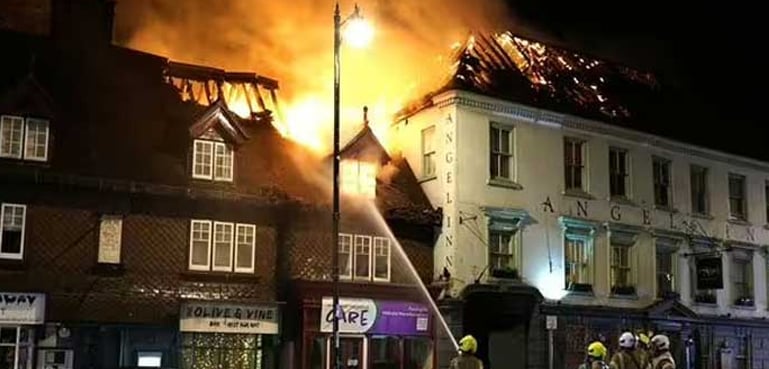 A mysterious fire breaks out in a four-century-old hotel in England

