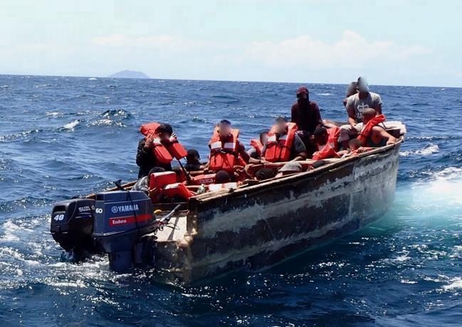 Patrulla Fronteriza detiene a 21 dominicanos y haitianos tratando de entrar a Puerto Rico e Islas Vírgenes