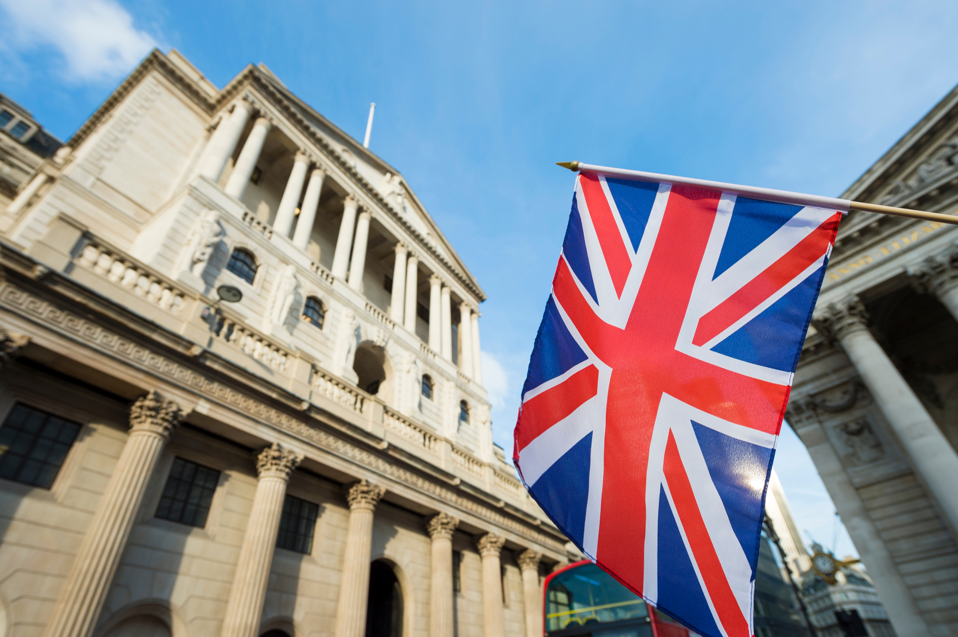 British banks HSBC and Nationwide ban crypto purchases
