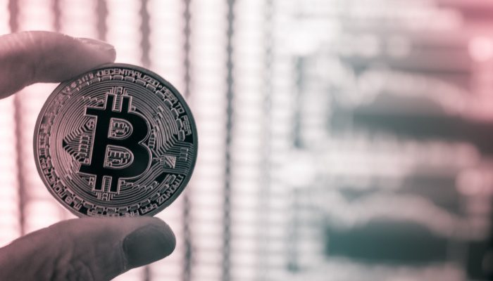 Crypto nieuws vandaag: Binance in opspraak, bitcoin beleggers nerveus