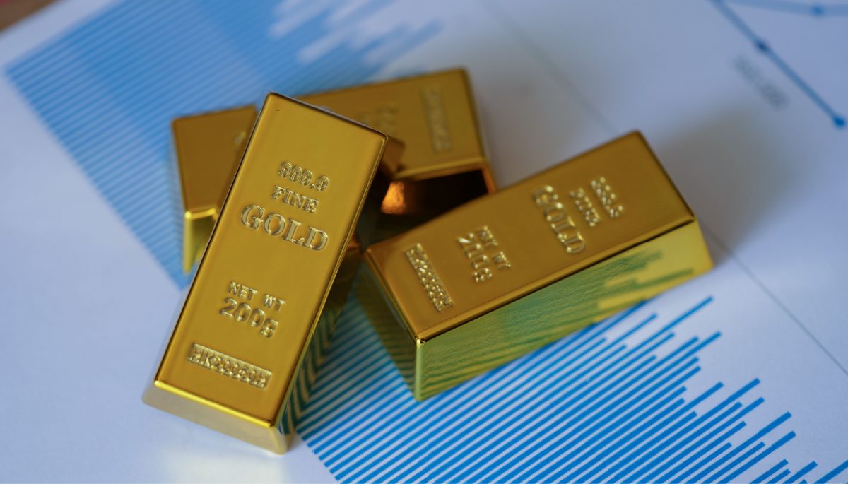 Gold reaches record high: good news for bitcoin?
