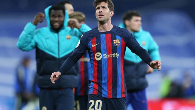 Official: Sergi Roberto renews until 2024 with a super clause

