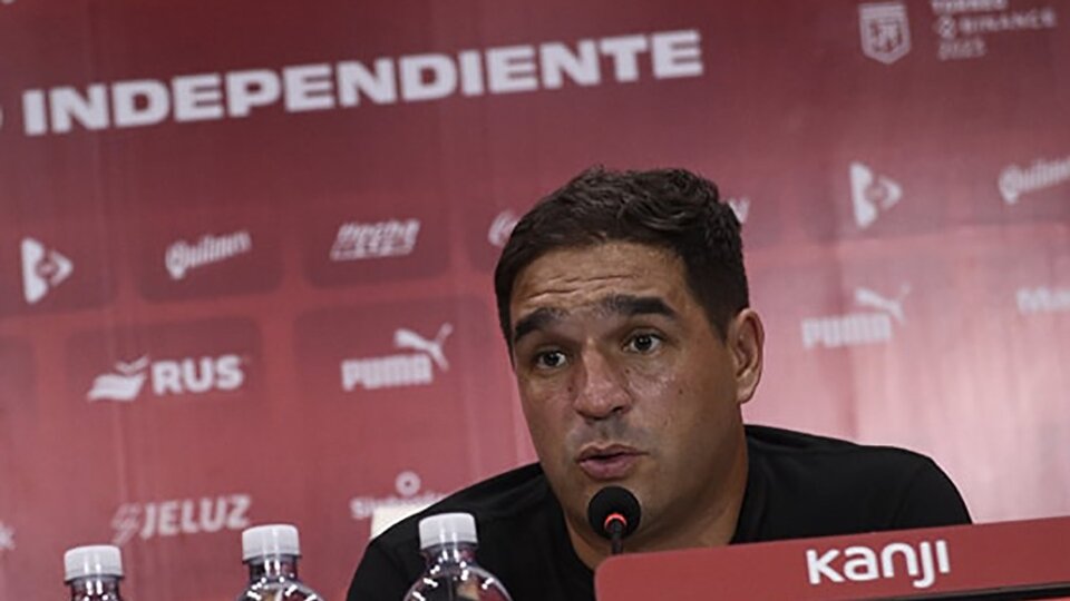 Professional League: Independiente receives Colón amid internal tensions
