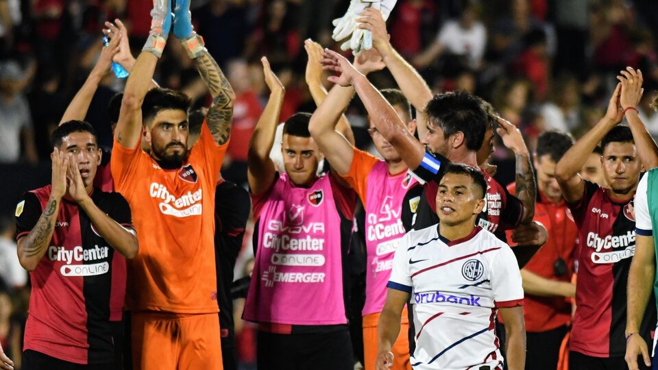 San Lorenzo was a disaster and Newell's dropped it from the top
