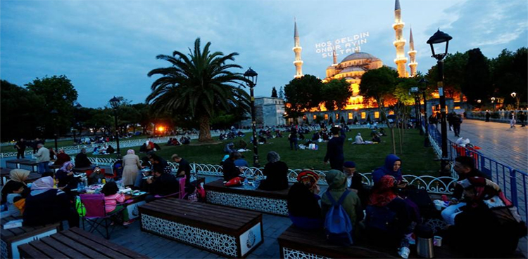 'Spend Ramadan in Istanbul' Turkish Airlines offer
