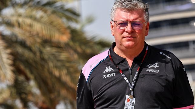 Szafnauer compares Aston Martin with Force India: 