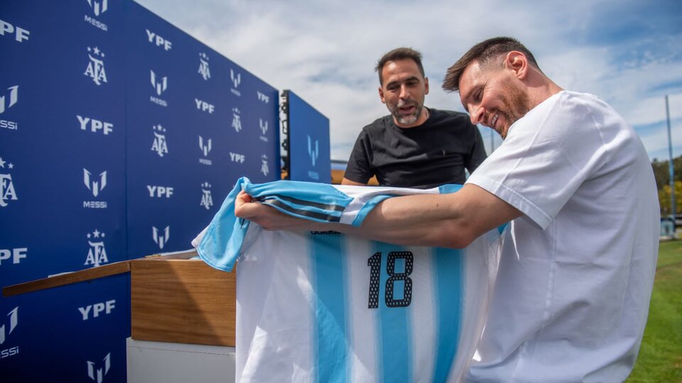 YPF and Messi: the captain of the National Team will continue as ambassador of the national energy company
