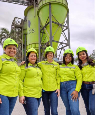 Cementos Argos, primera empresa cementera en República Dominicana en recibir el  Igualando RD