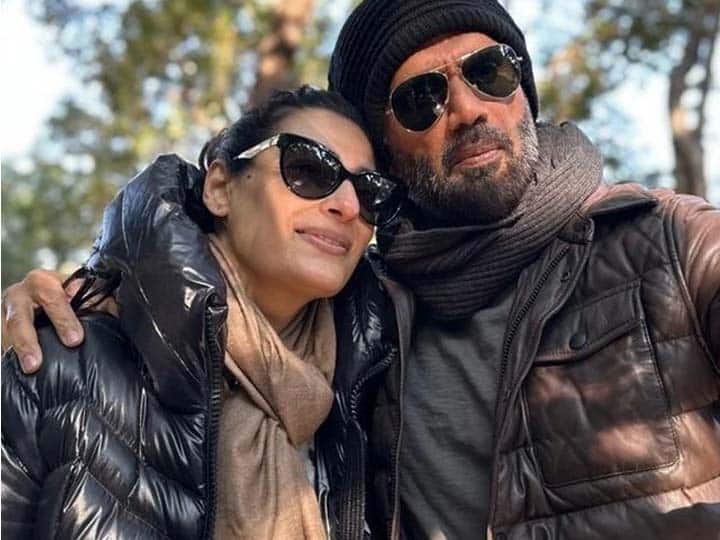 He had to wait 9 years to marry Mana, Sunil Shetty told his love story

