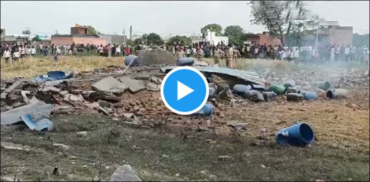 Huge explosion in Indian chemical factory, people's rags were blown away
