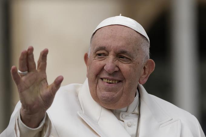 The Pope will leave the hospital on Saturday to start Holy Week


