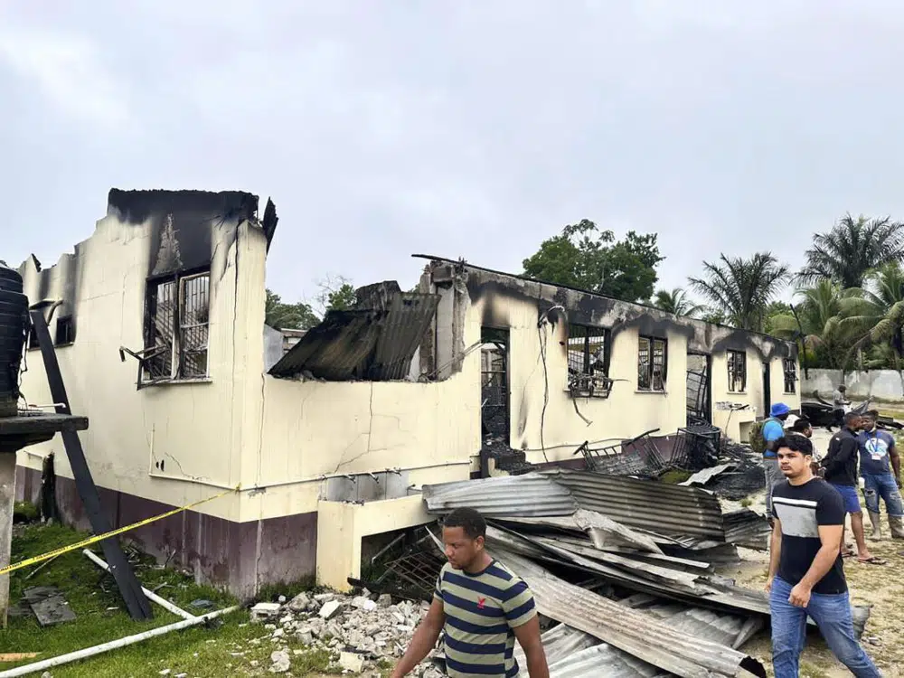 There has been a terrible incident of fire in the girls' hostel in the country of South America, in which 20 female students were burnt to death.  