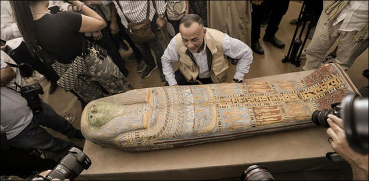 Egypt: Pharaonic Embalming Artifacts Discovered
