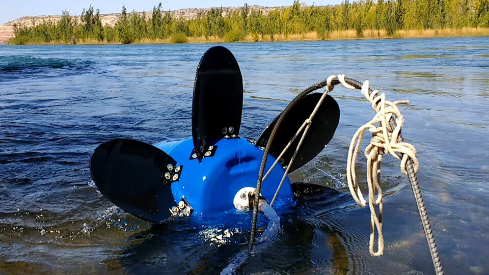 INTA researchers have created a pump to extract water from the river without using electricity

