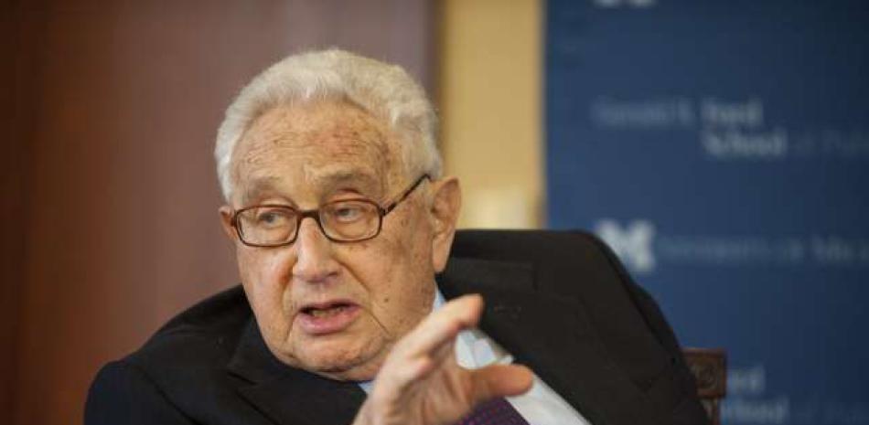 Kissinger: US and China must learn to live together

