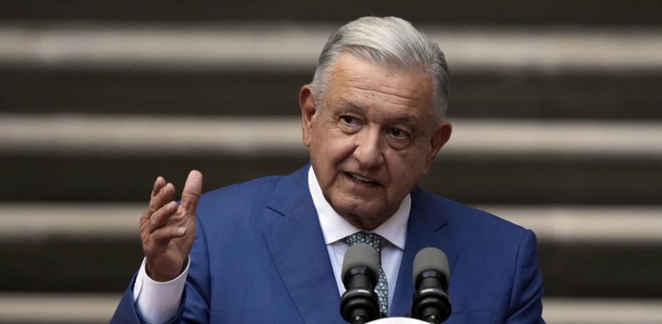 López Obrador is declared persona non grata by the Peruvian Congress
