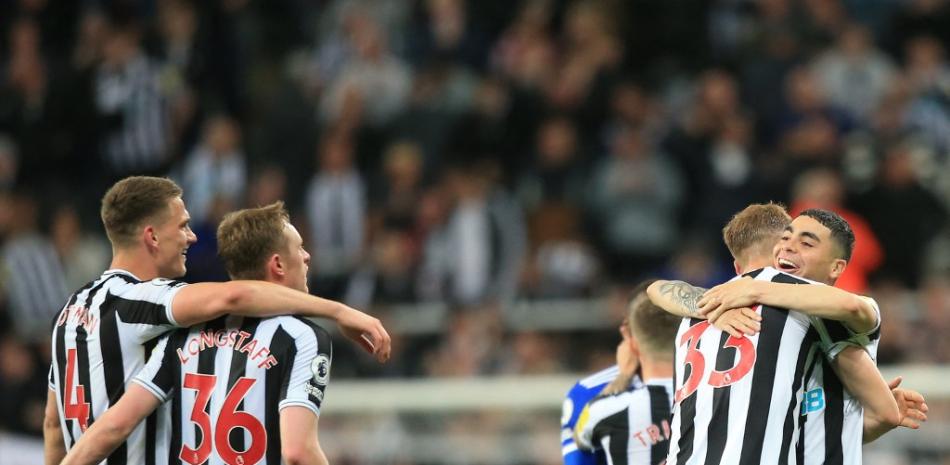 Newcastle adds the necessary point against Leicester to seal qualification for the Champions League
