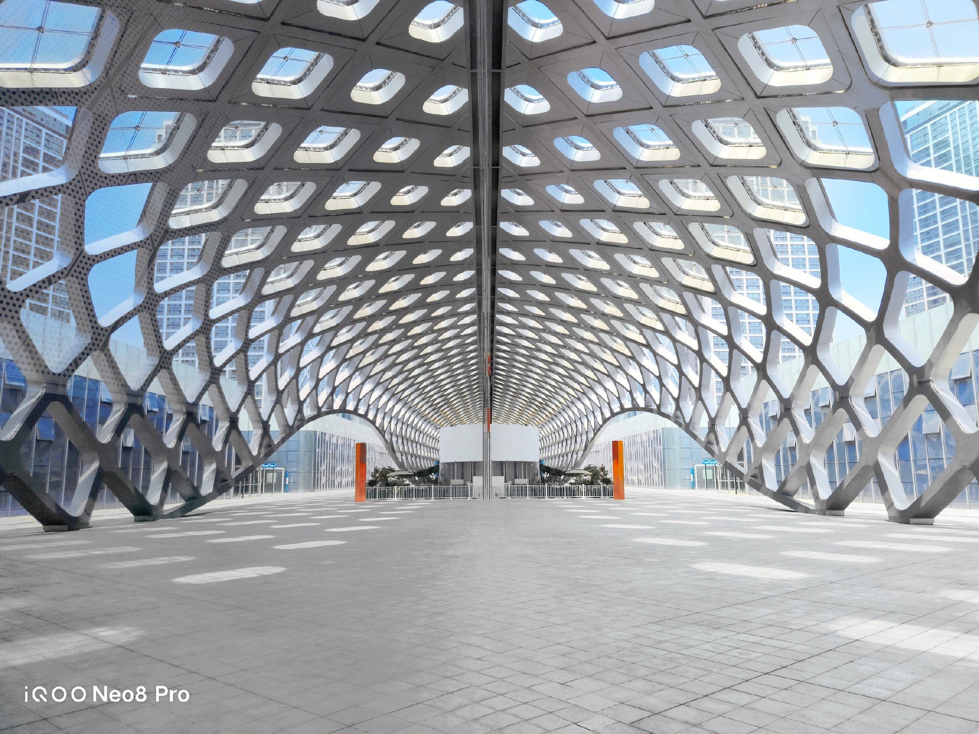 Image of a structure captured by iQOO Neo 8 Pro