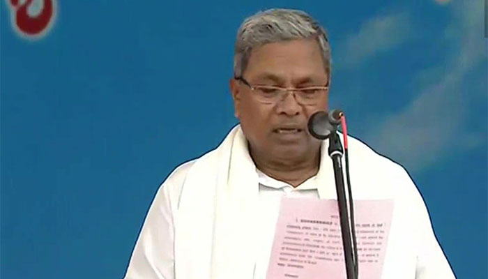 Siddaramaiah takes oath as Chief Minister - Samakal