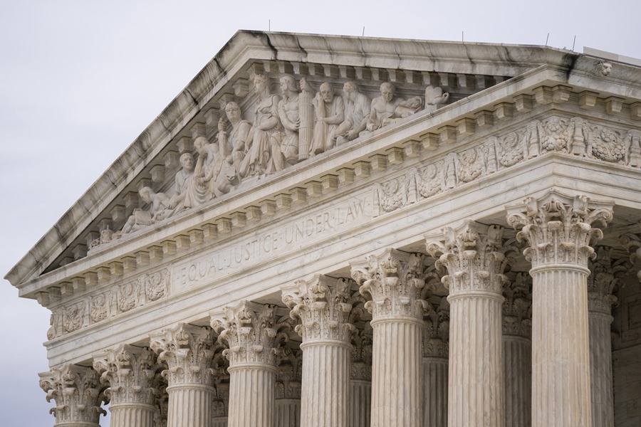 The US Supreme Court rejects linking Twitter to ISIL attacks
