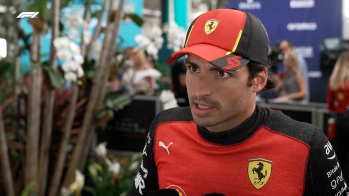 The dangerous clauses of Carlos Sainz in his contract with Ferrari
	
