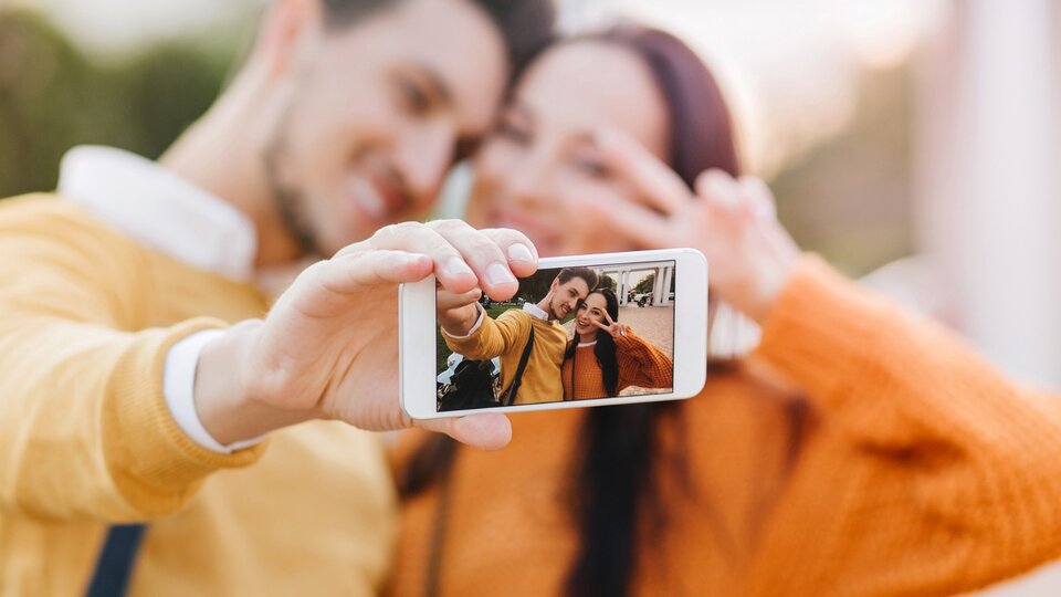 The selfie trend: What does science say about the selfie phenomenon?

