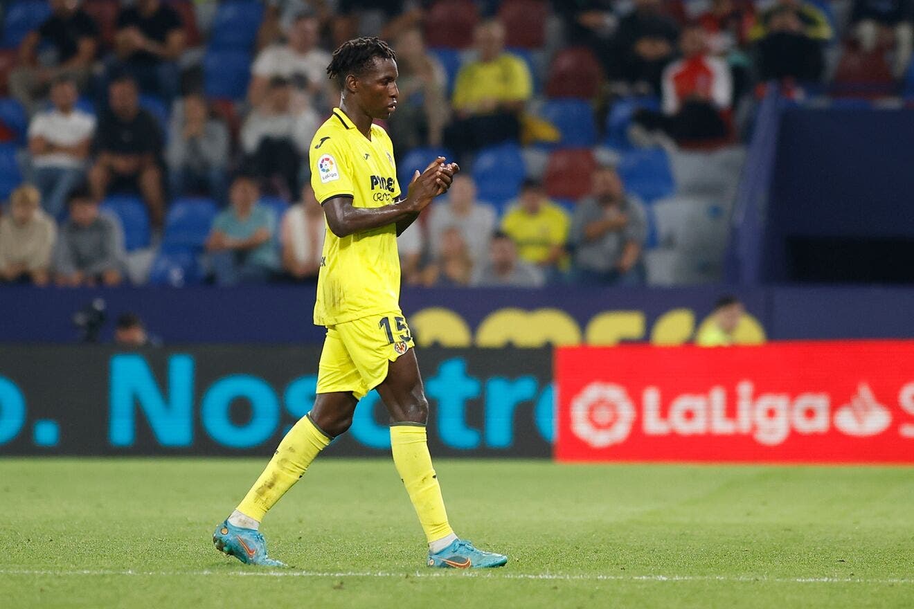 The signing of Villarreal CF that forces Jackson to sell Villarreal CF will raise the price of Jackson