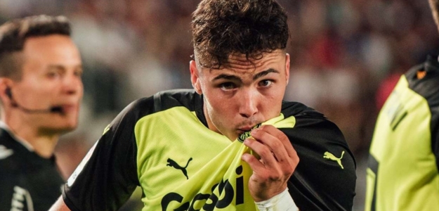 Villarreal gets into the race for the signing of Arnau Martínez
