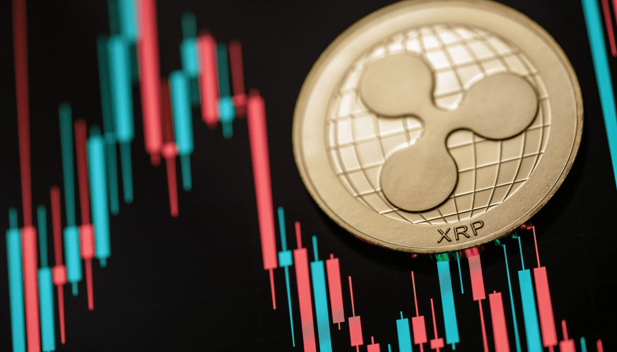 XRP hardest and almost only gainer in red crypto market
