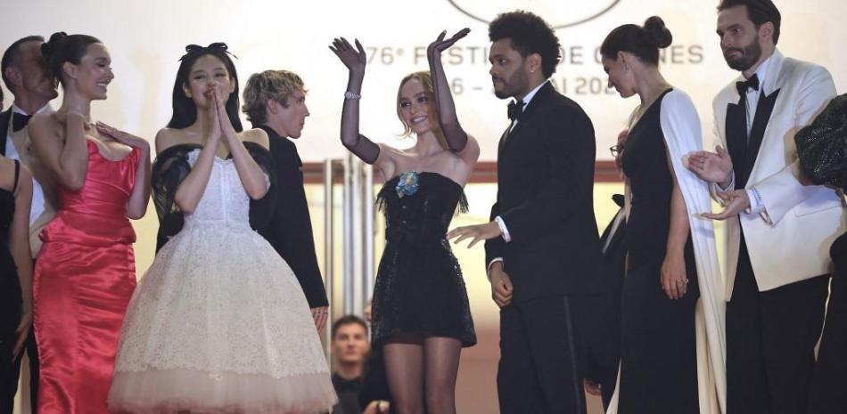 "the idol"with The Weeknd, Lily-Rose Depp and Jennie Kim, leaves the poppiest red carpet in Cannes
