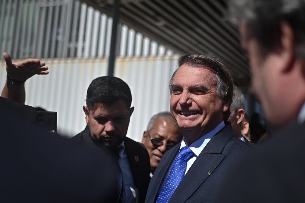 Bolsonaro is confident that his trial will give a "message" of what Brazilian democracy is 1687391645 988 Bolsonaro is confident that his trial will give a message