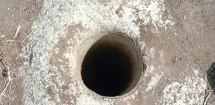 A two-and-a-half-year-old girl woke up in a 100 feet deep well
