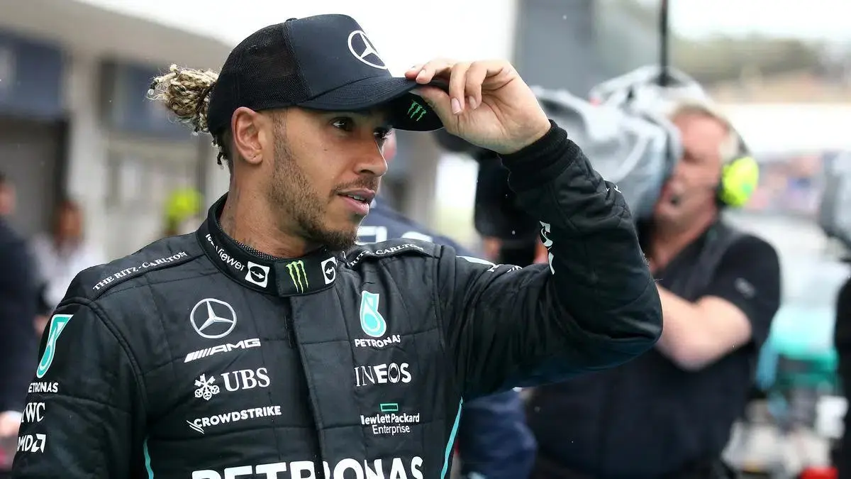 Lewis Hamilton changes Mercedes F1 targets to finish off Red