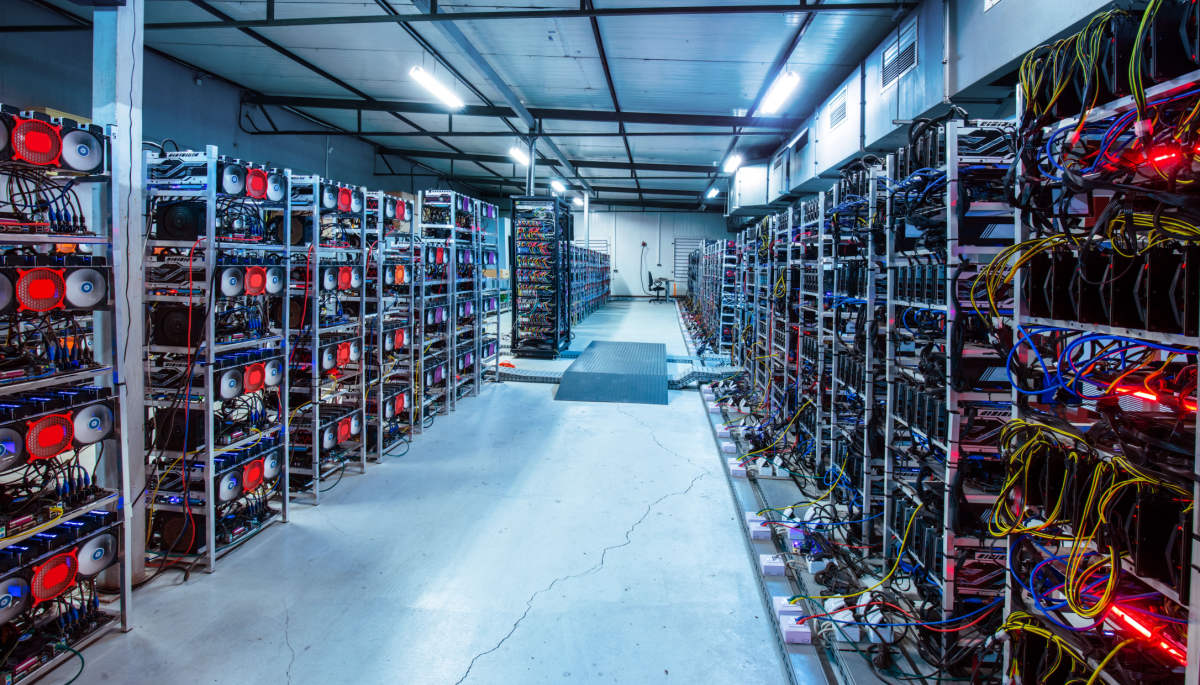 Major bitcoin miner sold almost all of its BTC in May

