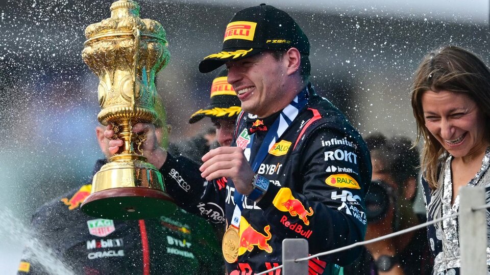 Verstappen wins for the first time at Silverstone and extends his dominance in F1  
