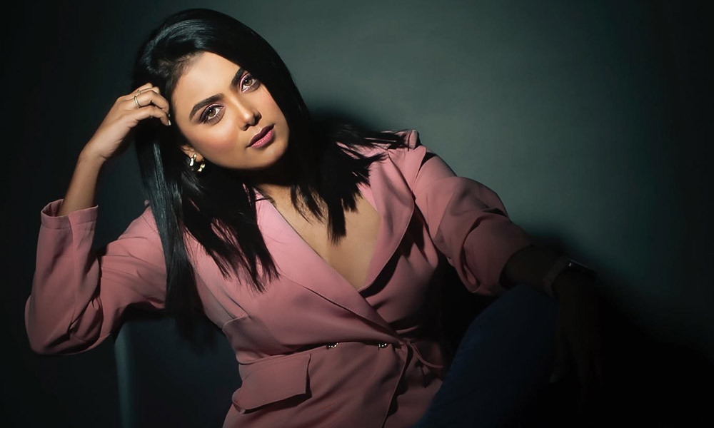 Getting a chance to act with Shakib is a blessing in disguise - Idhika Pal
