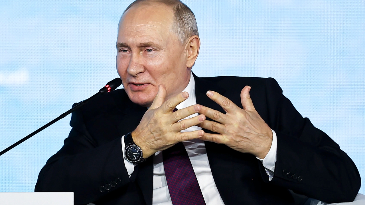 Putin's praise for Elon Musk was not well received in Ukraine

