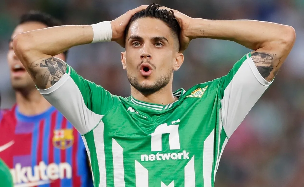 The Betis debacle in Barcelona accelerates the signing of Ramón Planes
	

