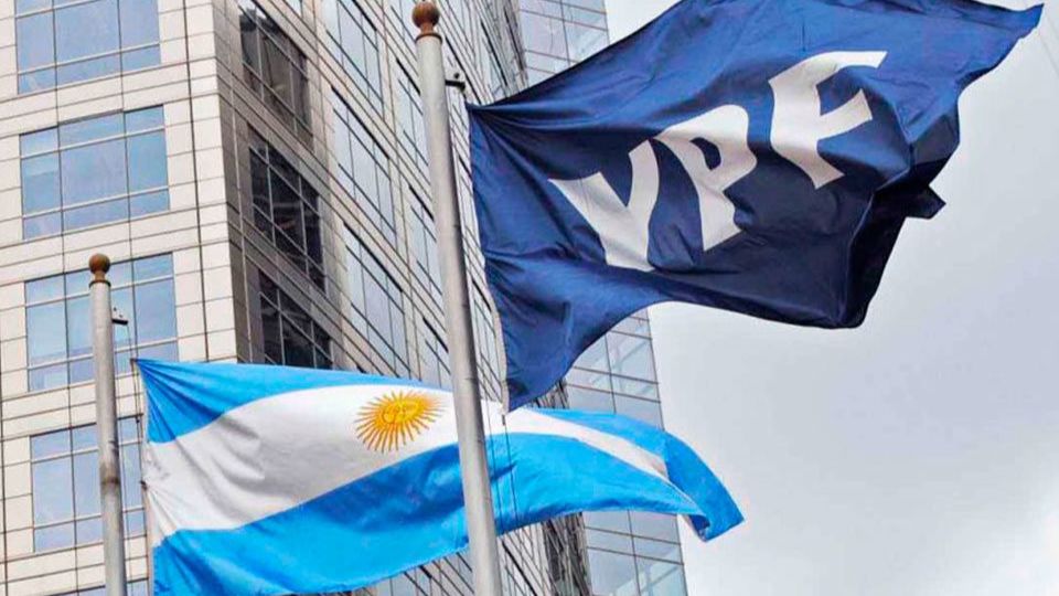 Argentina's elected president confirms desire to privatize YPF and pushes forward measures for VacaMuerta


