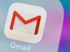 Googlemail Logo auf Smartphone