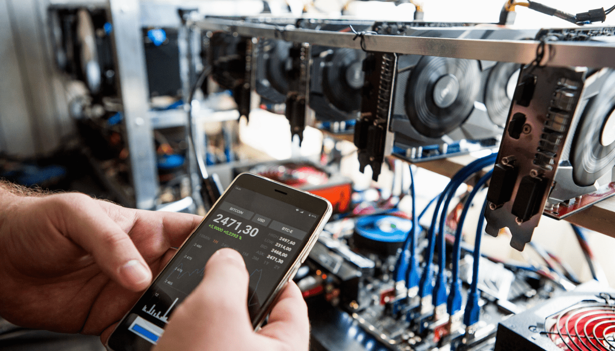 Unprecedented Bitcoin Sales by Miners, Inventory at Lowest Level in Years

