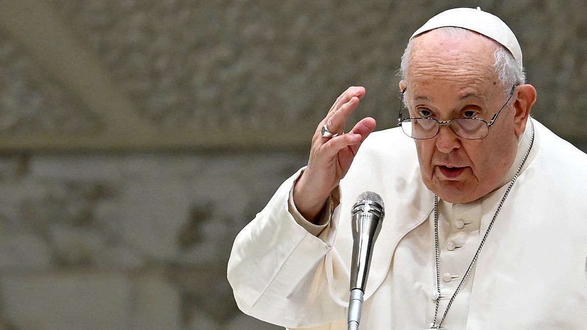 Pope Francis appeals for peace to a crowd during Easter celebrations

