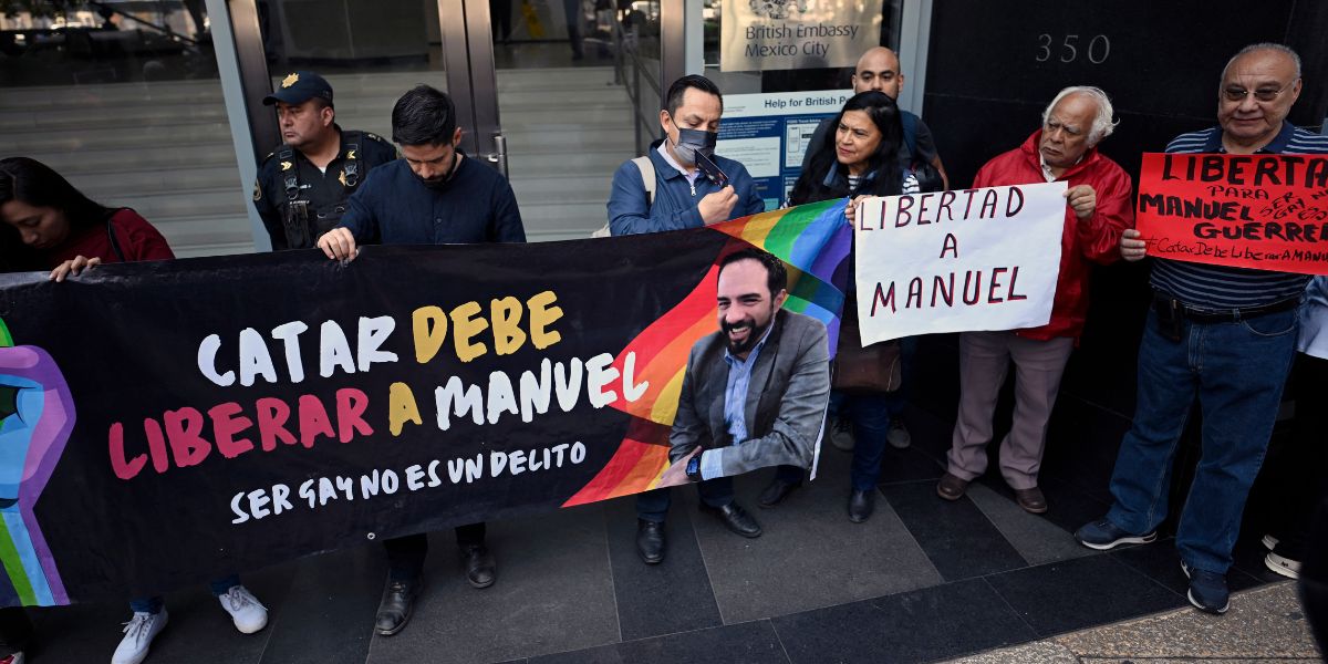 Qatar le negó la libertad bajo fianza a Manuel Guerrero, detenido por ser gay; no le han dado sus medicamentos contra el VIH