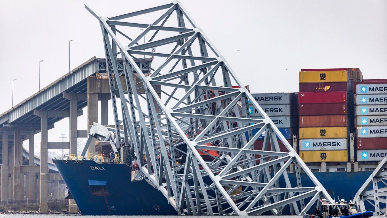 Two bodies were found in a car that fell into the water when the Baltimore Bridge collapsed

