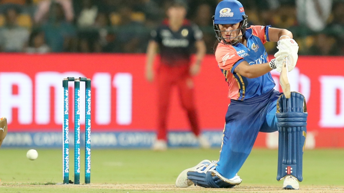 WPL 2024: Mumbai Indians beat RCB women's team by 7 wickets to reach top of points table

