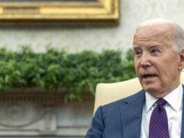 Biden is asking Congress to immediately approve the aid package for Israel and Ukraine

