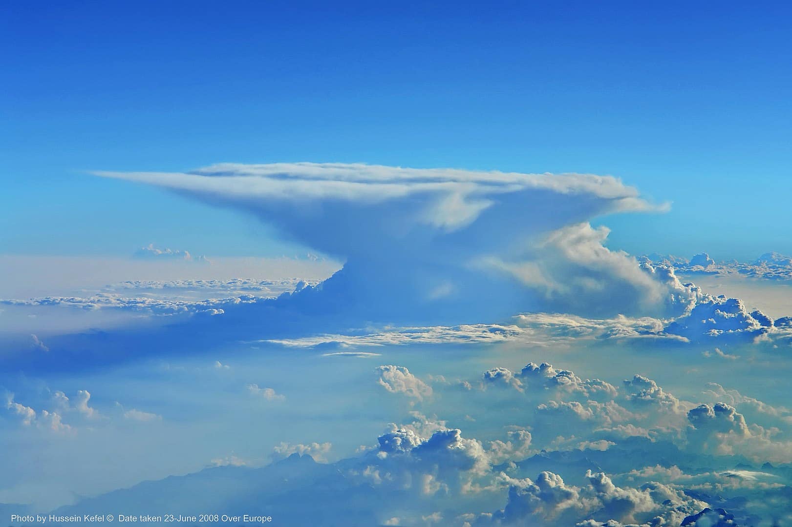 Do clouds protect us from climate change?

