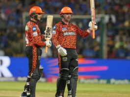 RCB vs SRH Live: Sunrisers Hyderabad gets their first blow, Travis Head returns to the pavilion

